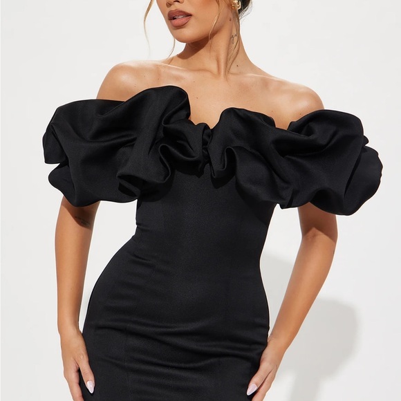 Off-Shoulder Ruffle Mini Dress - Black - Picture 2 of 2